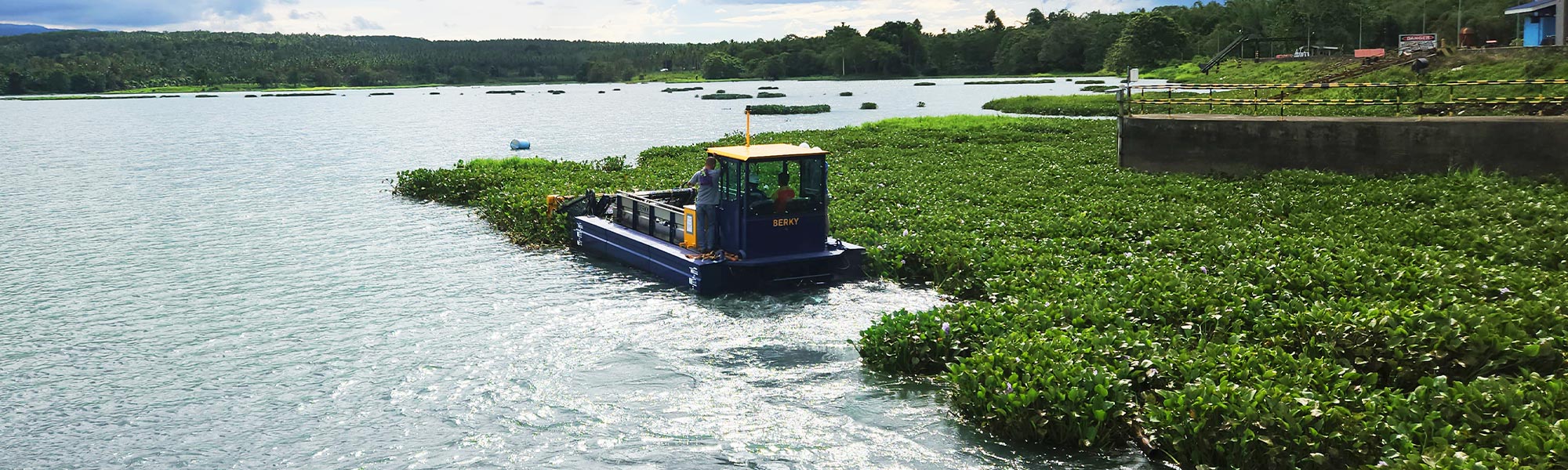 BERKY Weed Harvester